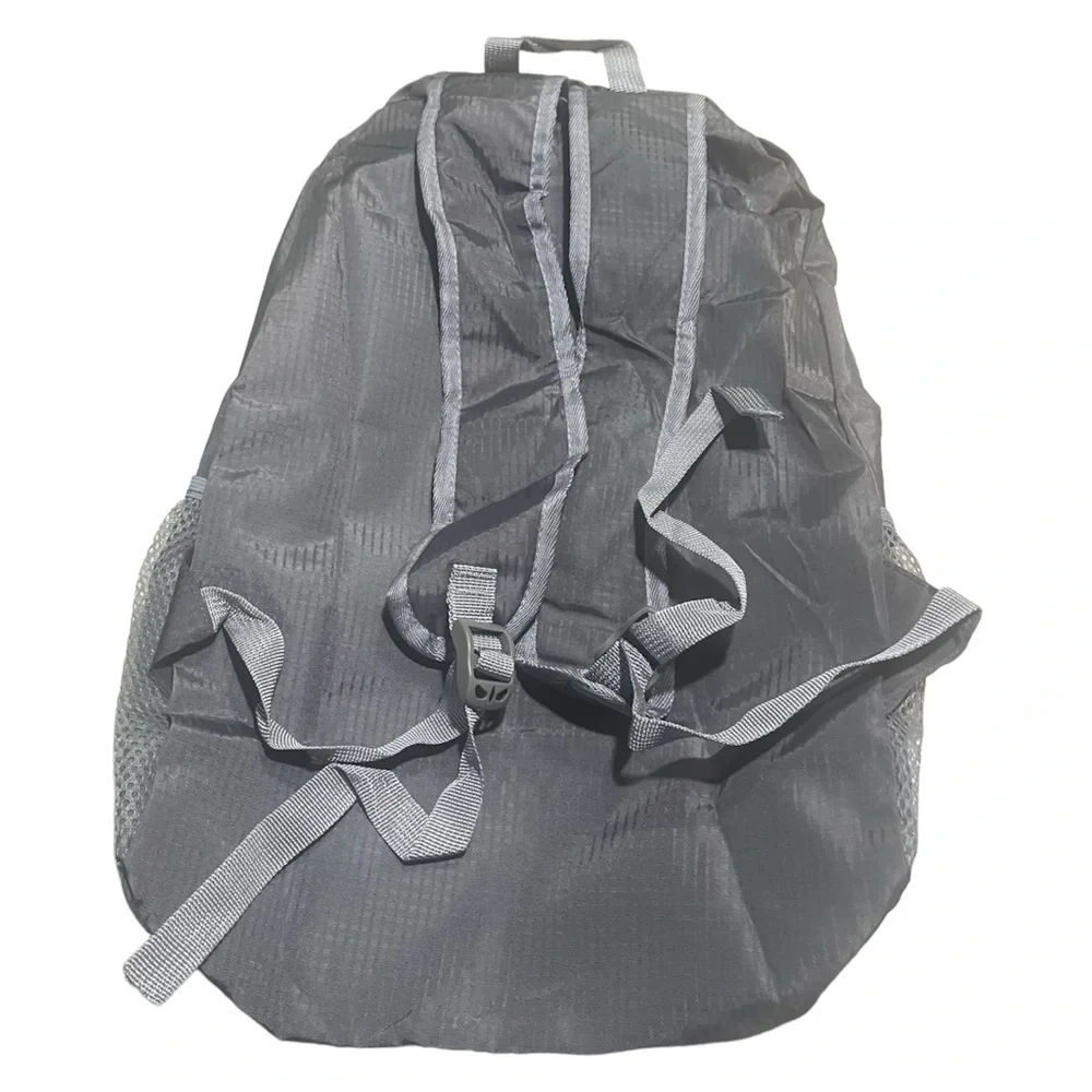 Backpack - Picture 2 of 7